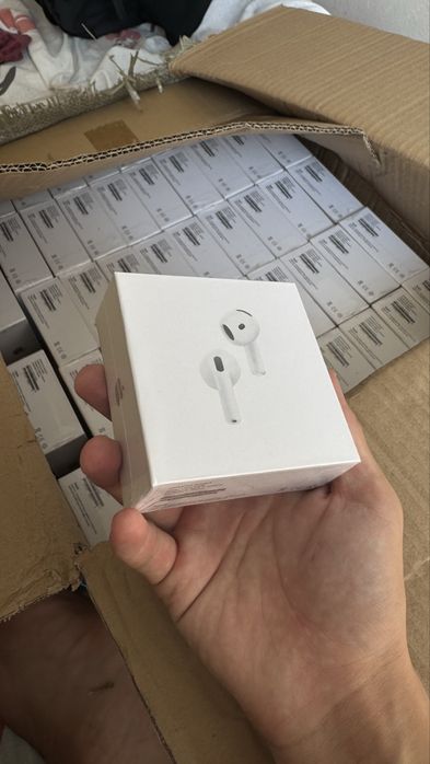 Оптом Airpods 4 lux
