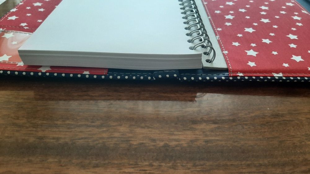 Тефтери, планери, читателски дневник