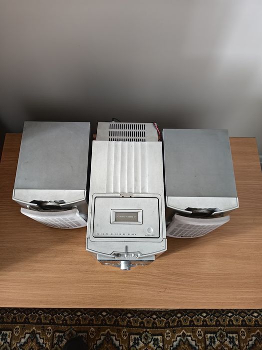 Музыкальный центр LG