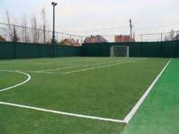 suniy qoplamali gazon (chim) futbol maydoni qurib beramiz