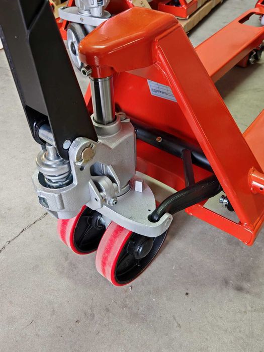 Transpalet / Liza manuala capacitate 3000 kg / 1150mm