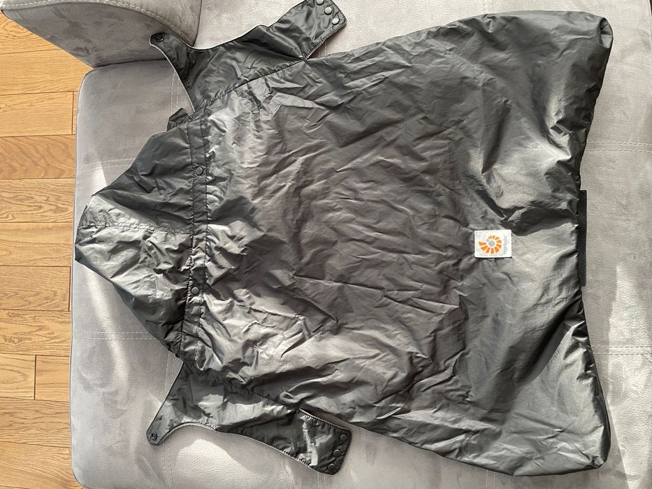 Ергономична бебешка раница Ergobaby+ топло зимно покривало