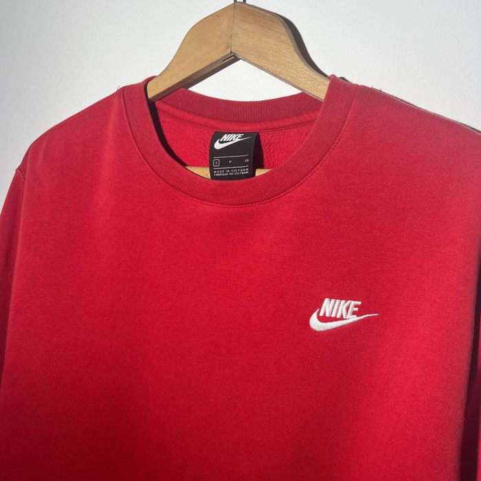 (S) Nike Блуза - Червена