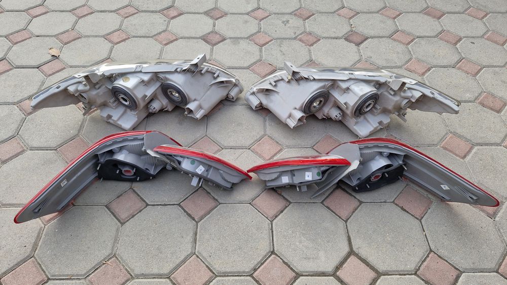 Фары на камри 40