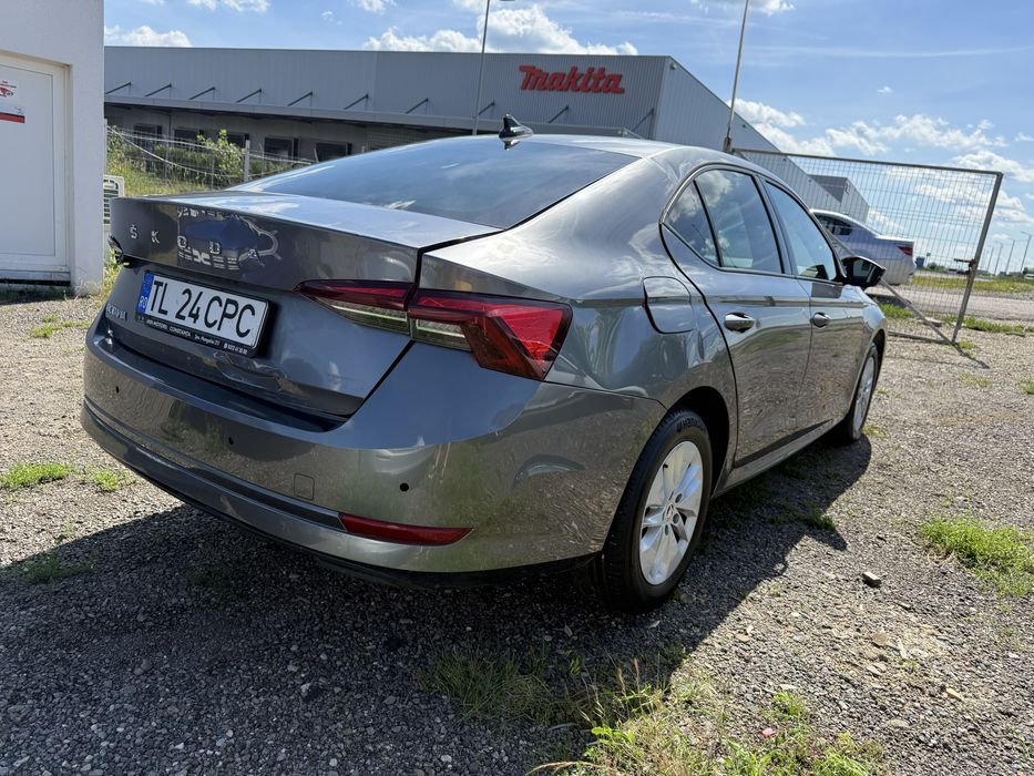 SKODA Octavia 2024 — imagine 4