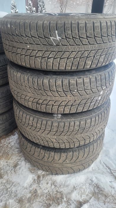 Продам шины размер 16