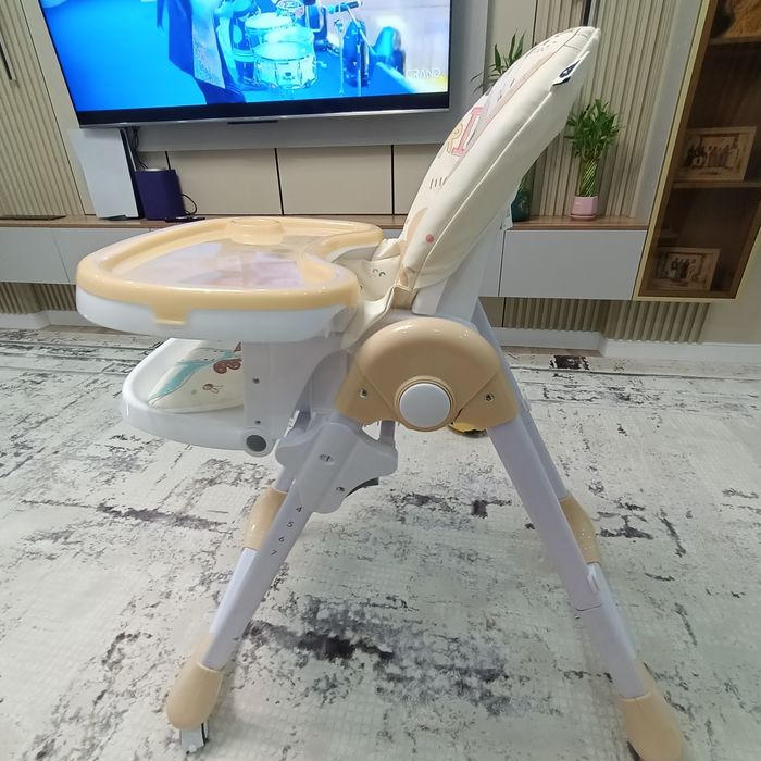 Детская кресло для питания