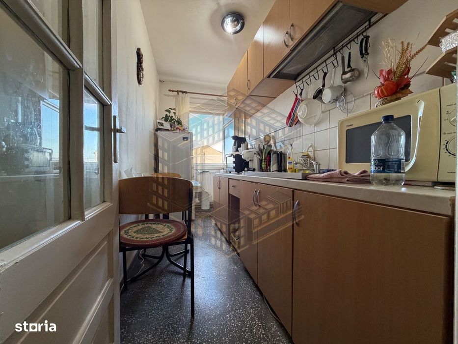 Apartament cu o cameră de vânzare, decomandat, zona Steaua, Timișoara