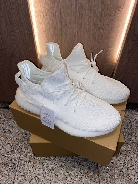 Yeezy Boost 350v2 Cream White