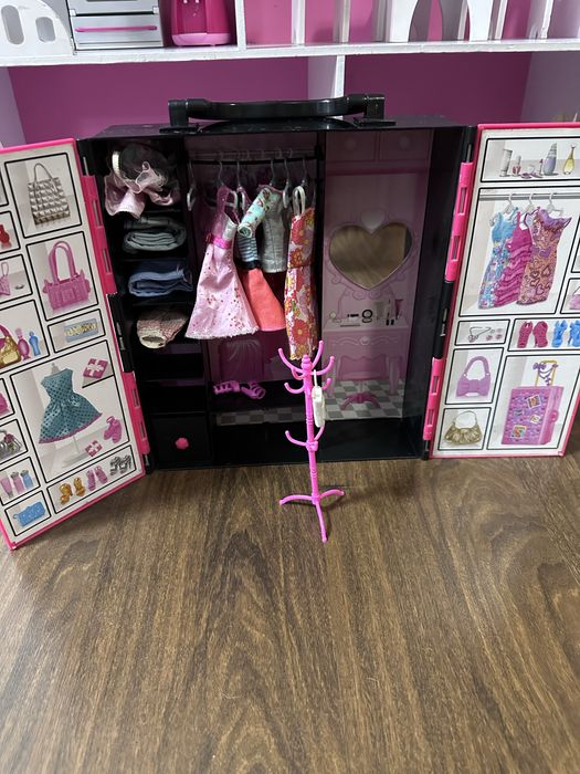 Гардероб для барби