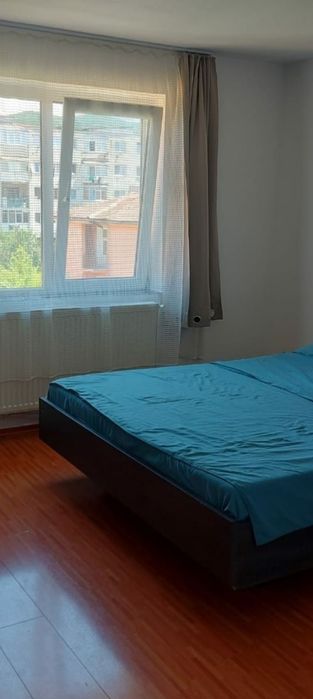 Vand urgent Apartament decomandat doua camere