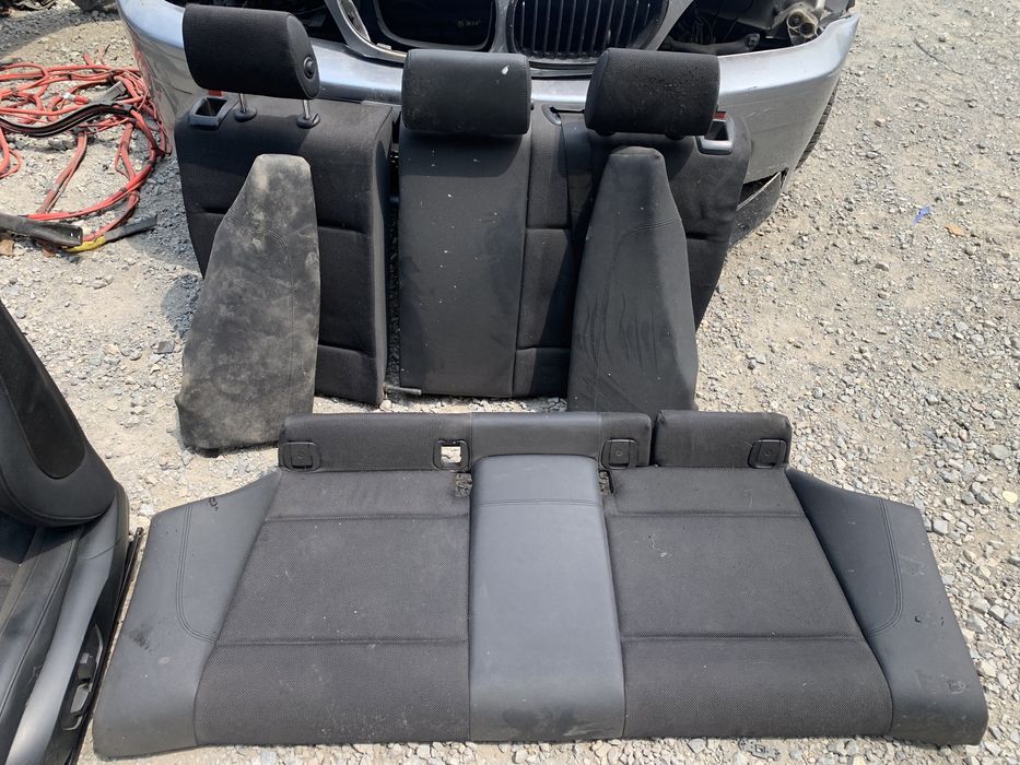 Продаваме полу кожен салон рекаро за бмв е81 bmw e81