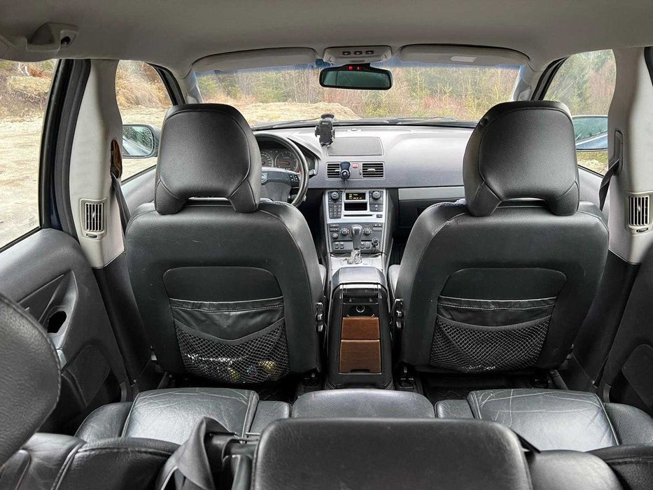 VOLVO XC90 D5 2004, 7 locuri, in stare buna de functionare,