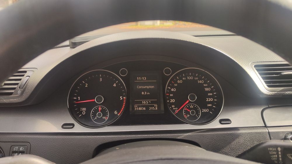 VOLKSWAGEN Passat 2010 — imagine 5