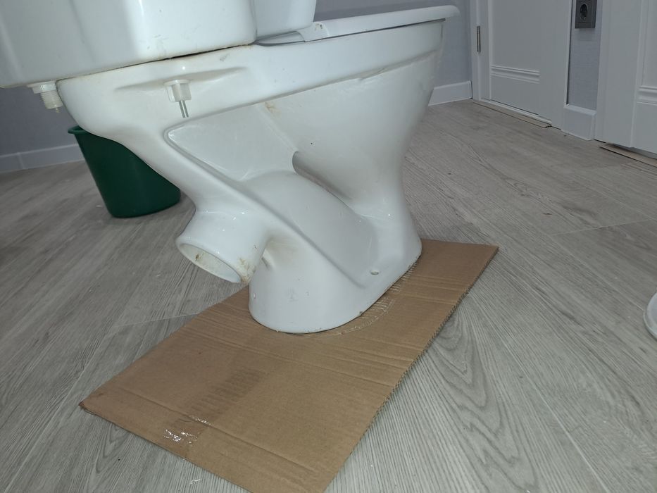 Продам унитаз...