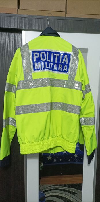 Scurtă poliție militară mărimea 42