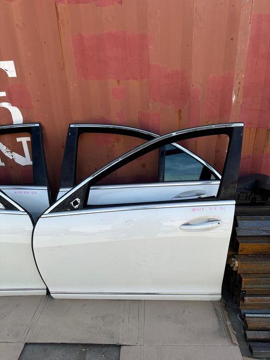 Двери Mercedes benz w221