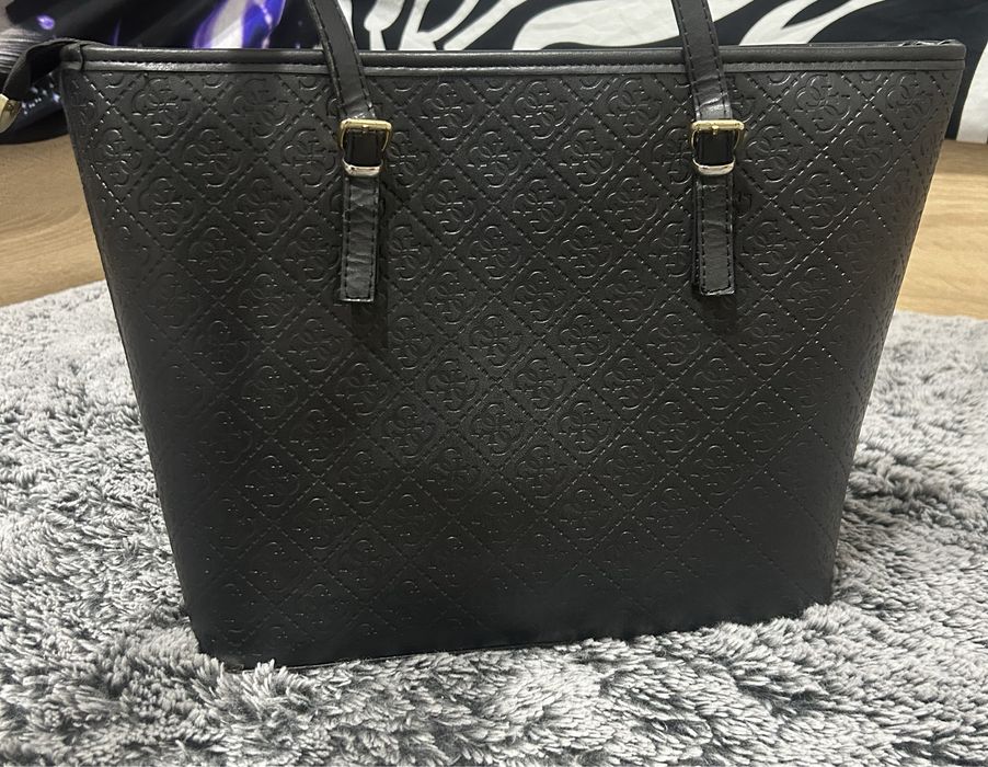 Geanta mare Guess