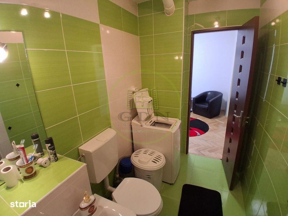 Inchiriere ap. cu 3 cam., 72 mp. + parcare, Manastur