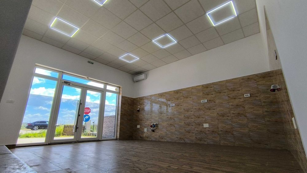 Spațiu comercial 115 m² – Simnicu de Sus, 380V, grupuri sanitare, încălzire pe peleți, locuri de parcare – Ideal pentru producție/depozitare/showroom!