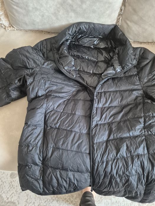 Срочно продам куртку на пуху