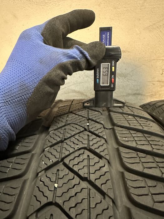 Гуми 225/45/17 PIRELLI Sottozero Winter