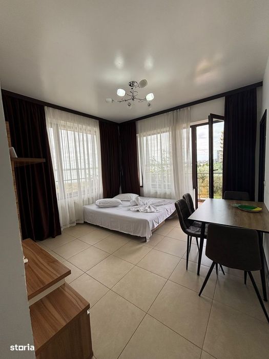 Apartament 2  camere situat la Summerland Residence - Mamaia  350 euro