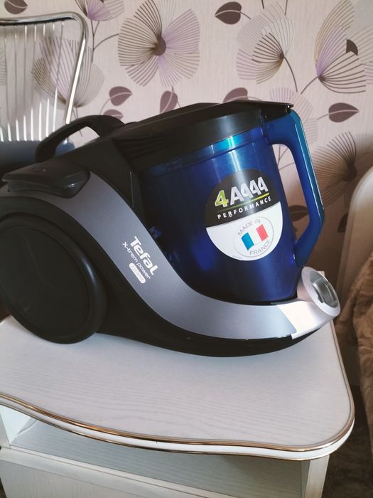 Продам пылесос Tefal