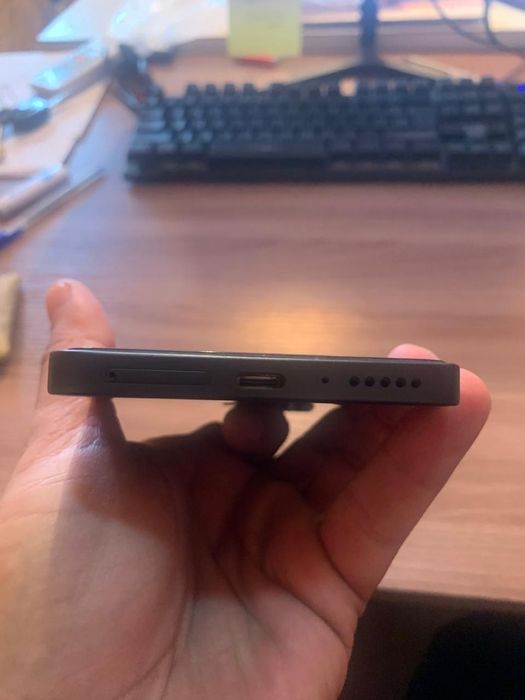 Продам redmi note 13