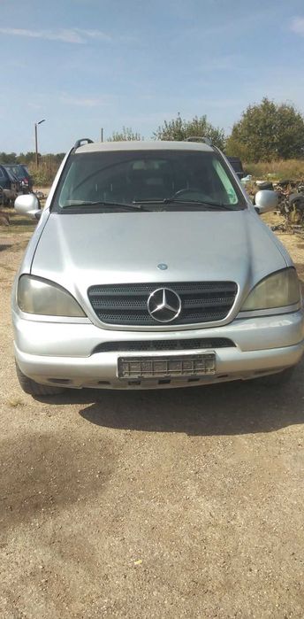 мерцедес ML270 на части