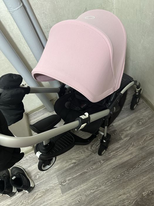 Нидерландская коляска для погодок Bugaboo bee5