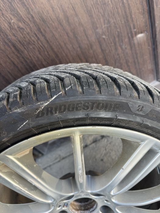 225 40 18 Noi Bridgestone