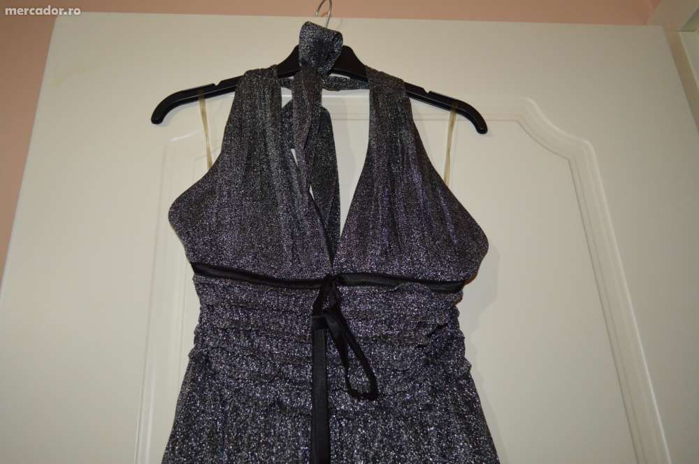 Vand rochie marimea S