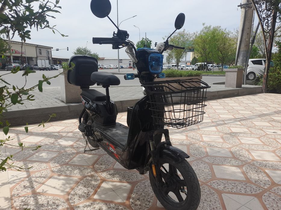 sotiladi bonvi skuter