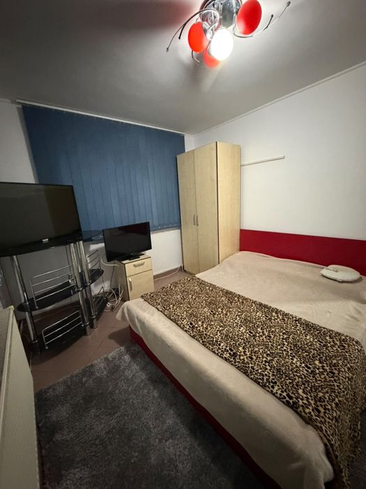 Inchiriez apartament 2 camere