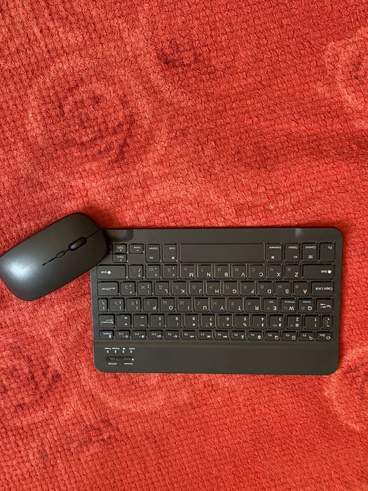 Клавиратура с мышь