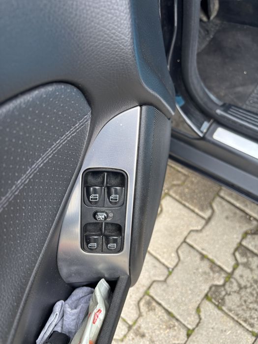 Mercedes C-Class C220