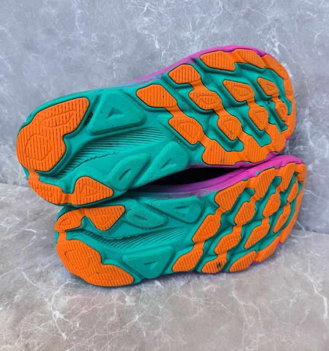 Hoka Clifton 9 GTX номер 37,1/3