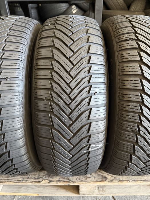 4 anvelope iarna 215/60/17 Michelin 6.5-6.8 mm!