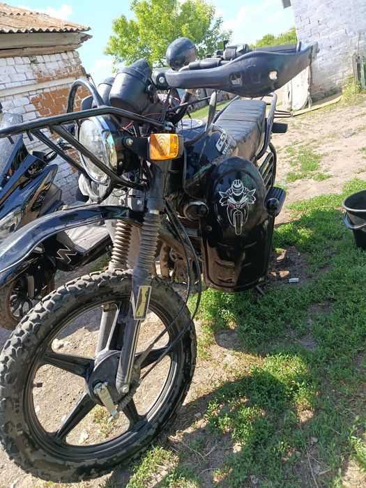 Продам сузуки 200сс