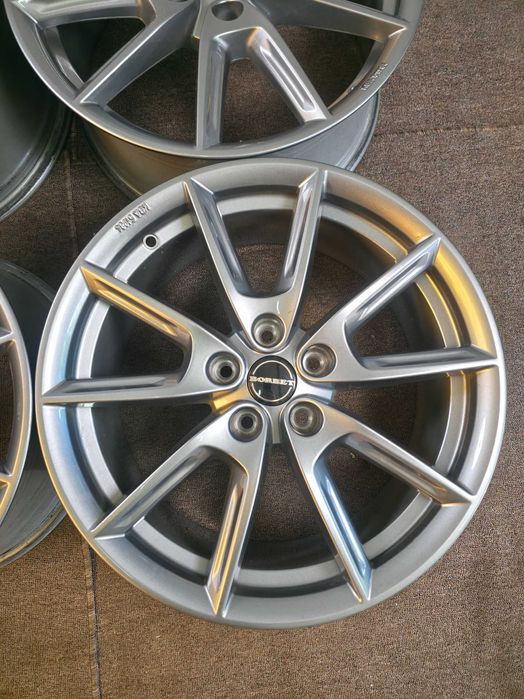 4 Jante Aliaj 5x112 18'' Borbet 2025 - Audi A3 A4 A5 A6 A7 Q3 Q5 / VW Golf Touran Caddy Sharan Tiguan Passat / Skoda Octavia Superb Kodiaq YETI CA NOU