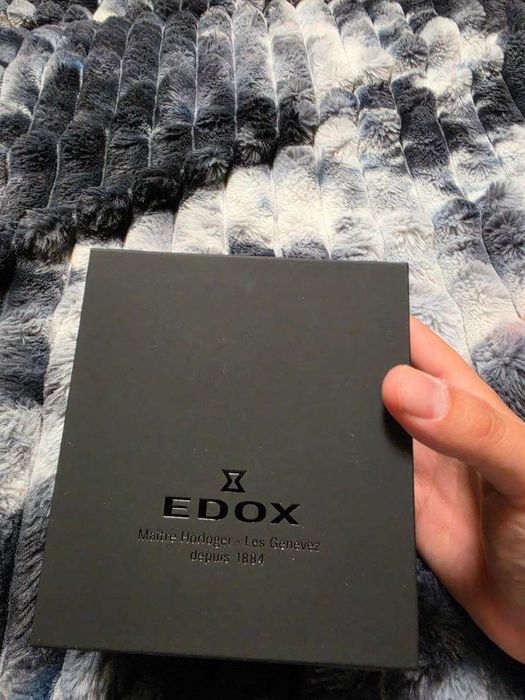 "НОВ"Часовник EDOX DELFIN MECANO !