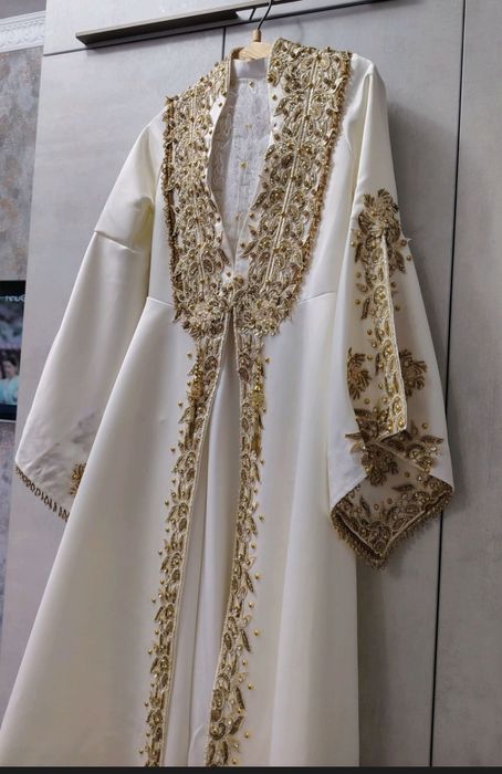 Kelin ansambl + Julietta arzon sotiladi Келин ансамбл арзон сотилади