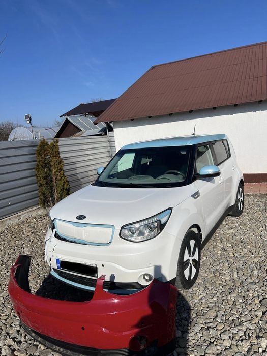 Kia Soul electric, avariat, AVARIATE