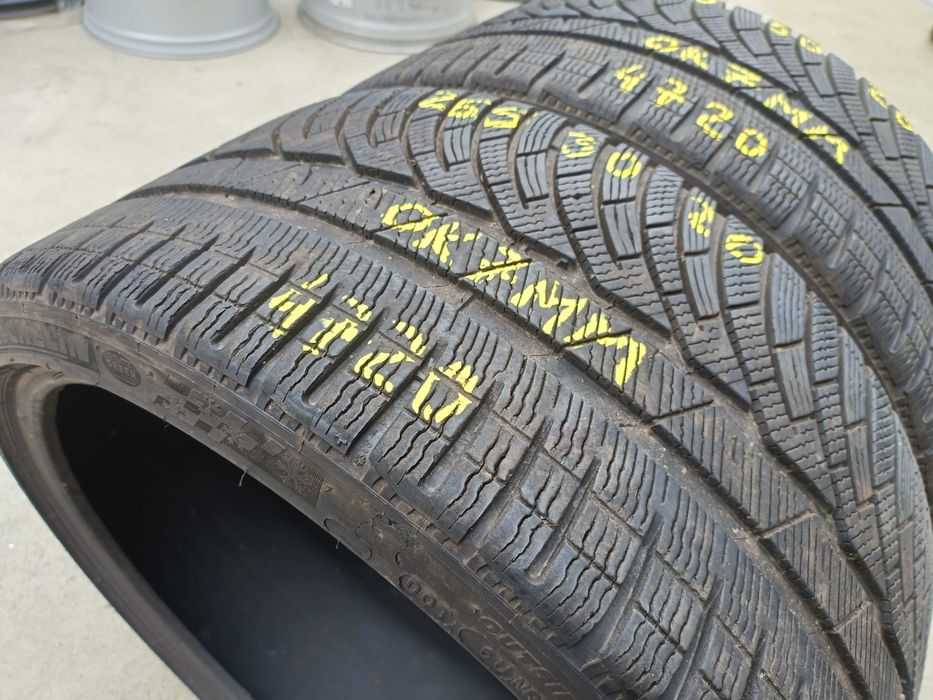 Doua anvelope iarna 265 30 20 michelin pilot alpin pa4 profil 7 mm