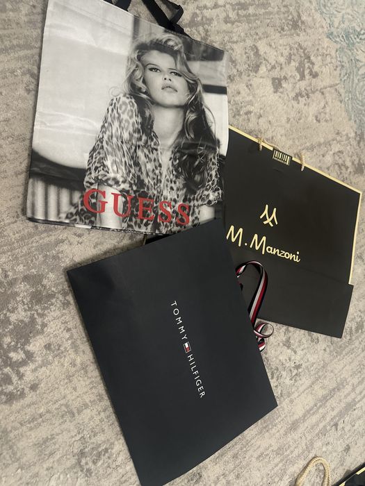 Продам бумажные пакеты бренд