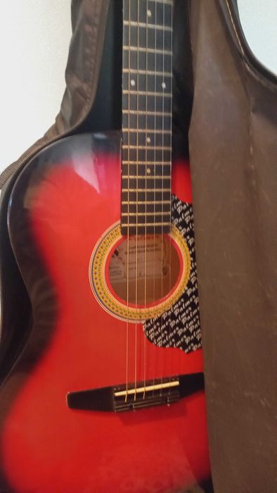 Гитара семиструнная новая