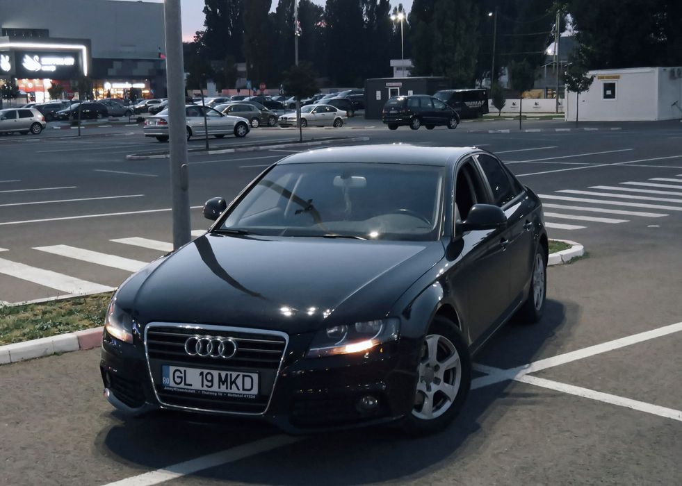 Vând Audi A4 B8 an 2009