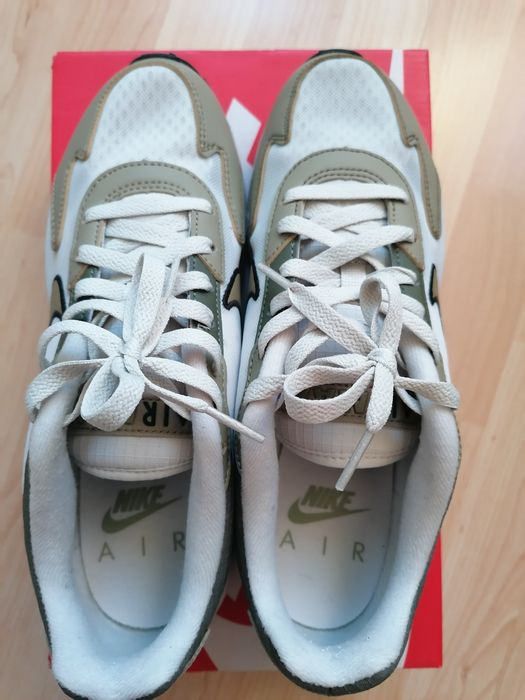 Ofertă Nike Air Max