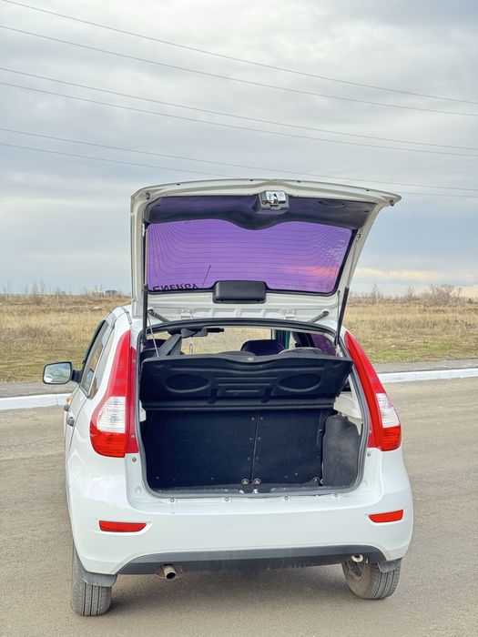 Автомобиль ВАЗ Kalina